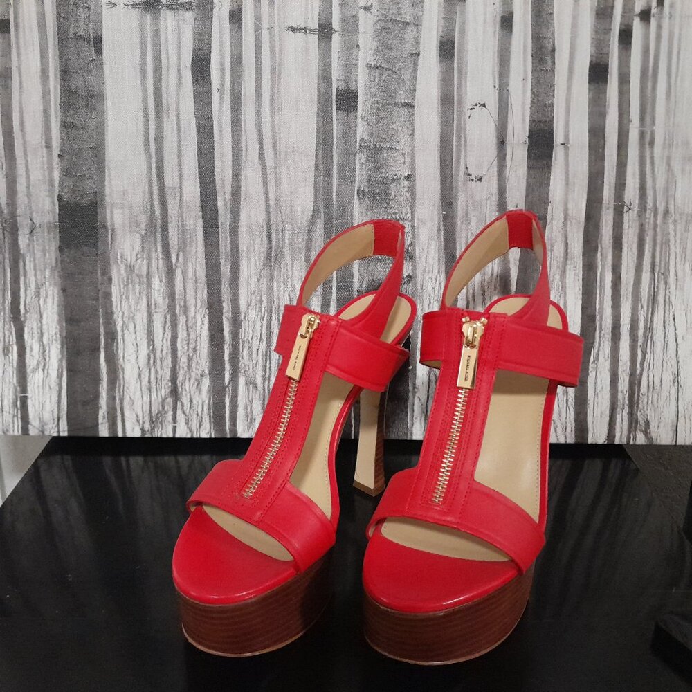 Michael Kors Berkley Leather Platform Sandal LACQUER RED Size 8